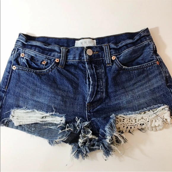 Free People Avery daisy chain lace shorts size 26 - Picture 6 of 6